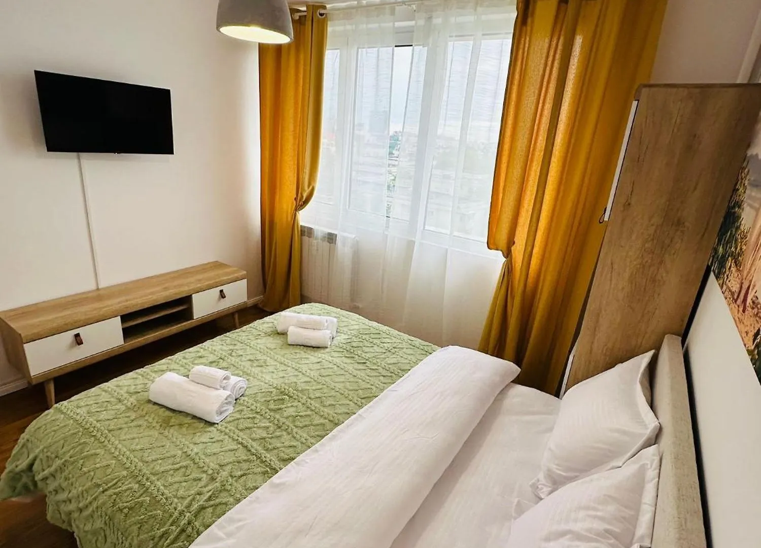 Bucharest Skyline Apartment